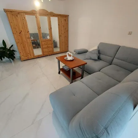 Gemütliches Haus In Ruhiger Lage Spaziergänge * Isernhagen