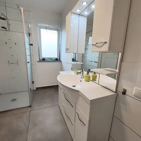 Gemuetliches Haus In Ruhiger Lage Spaziergaenge Isernhagen
