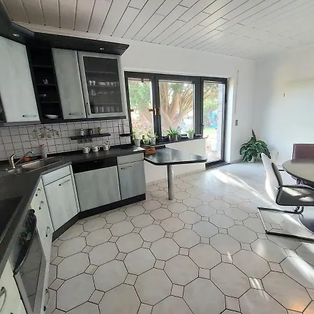 Gemuetliches Haus In Ruhiger Lage Spaziergaenge